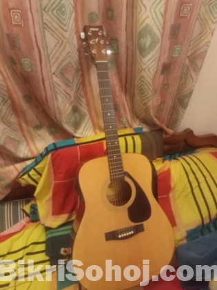 Yamaha f310 acoustic guitar